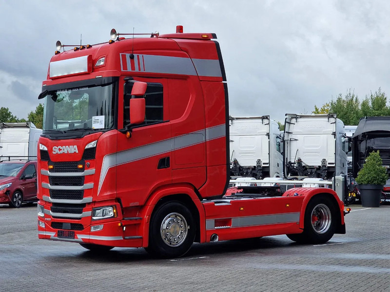 Scania S500 NGS Highline 4x2 - Retarder - Night clima - 2x tank - Full spoiler - Led - شاحنة جرار: صور 4 Scania S500 NGS Highline 4x2 - Retarder - Night clima - 2x tank - Full spoiler - Led - شاحنة جرار: صور 4