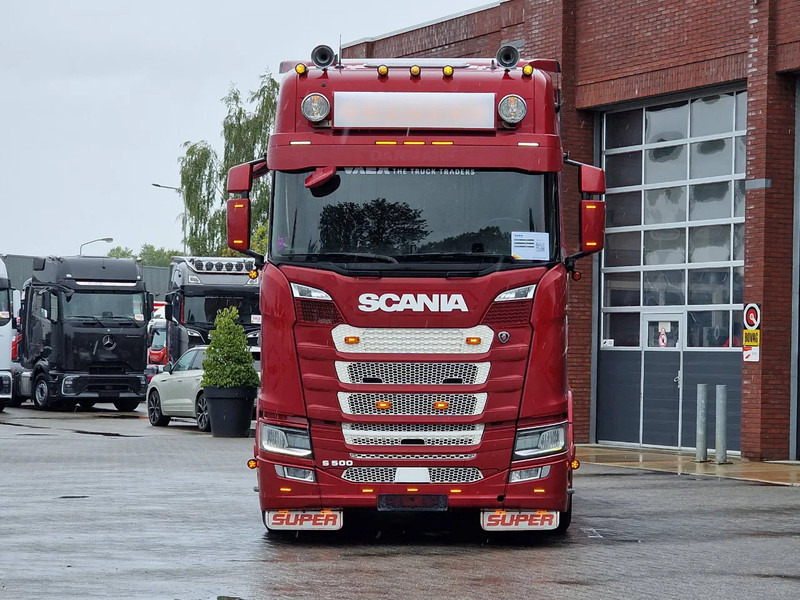 Scania S500 NGS Highline 4x2 - Retarder - Night clima - Full air - Custom interior - Full spoiler - 2 tank - شاحنة جرار: صور 2 Scania S500 NGS Highline 4x2 - Retarder - Night clima - Full air - Custom interior - Full spoiler - 2 tank - شاحنة جرار: صور 2