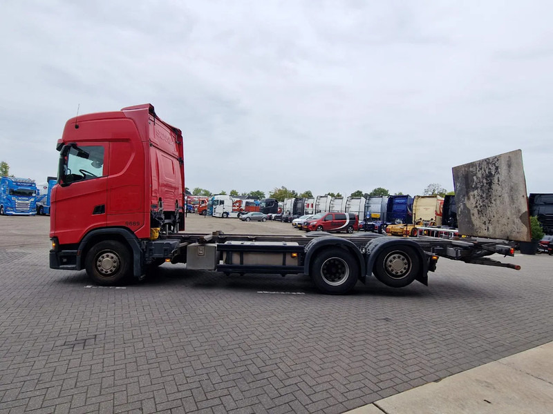 Scania S500 NGS Highline 6x2 - BDF - Full air - Loadlift - Navi - Retarder - شاحنات الحاويات/ جسم علوي قابل للتغيير شاحنة: صور 4 Scania S500 NGS Highline 6x2 - BDF - Full air - Loadlift - Navi - Retarder - شاحنات الحاويات/ جسم علوي قابل للتغيير شاحنة: صور 4