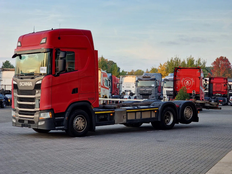 Scania S500 NGS Highline 6x2 - BDF - Full air - Navi - Retarder - شاحنات الحاويات/ جسم علوي قابل للتغيير شاحنة: صور 3 Scania S500 NGS Highline 6x2 - BDF - Full air - Navi - Retarder - شاحنات الحاويات/ جسم علوي قابل للتغيير شاحنة: صور 3