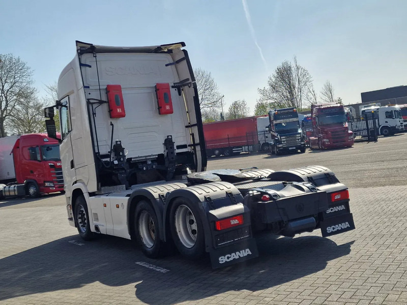 Scania S580 V8 NGS Highline 6x2 - Retarder - Full air - 3.15 WB - Navi - Led - شاحنة جرار: صور 5 Scania S580 V8 NGS Highline 6x2 - Retarder - Full air - 3.15 WB - Navi - Led - شاحنة جرار: صور 5