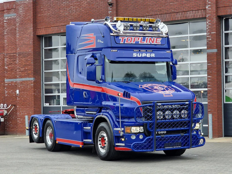 Scania T580 V8 Topline 6x2 - Original Scania Hauber / Torpedo - Manual gearbox - Show truck - Retarder - شاحنة جرار: صور 1 Scania T580 V8 Topline 6x2 - Original Scania Hauber / Torpedo - Manual gearbox - Show truck - Retarder - شاحنة جرار: صور 1