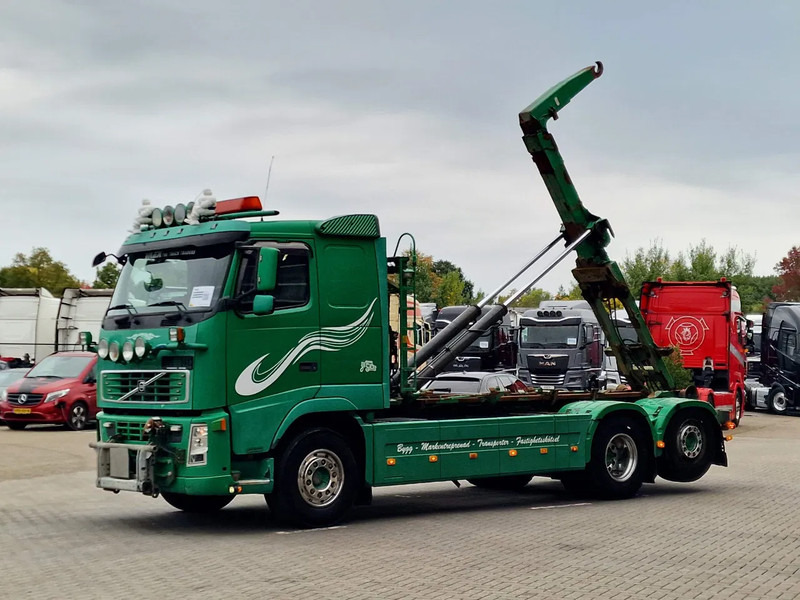 Volvo FH 13.440 6x2*4 - HIAB Hooklift 17T - Euro 5 - I shift - Steering axle - شاحنة ذات الخطاف: صور 3 Volvo FH 13.440 6x2*4 - HIAB Hooklift 17T - Euro 5 - I shift - Steering axle - شاحنة ذات الخطاف: صور 3