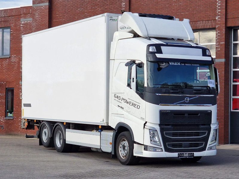 Volvo FH 13.460 Globetrotter 6x2 - Carrier Frigo Supra 850 Nordic - Loadlift - Full air - LNG - متساوي شاحنة: صور 1 Volvo FH 13.460 Globetrotter 6x2 - Carrier Frigo Supra 850 Nordic - Loadlift - Full air - LNG - متساوي شاحنة: صور 1
