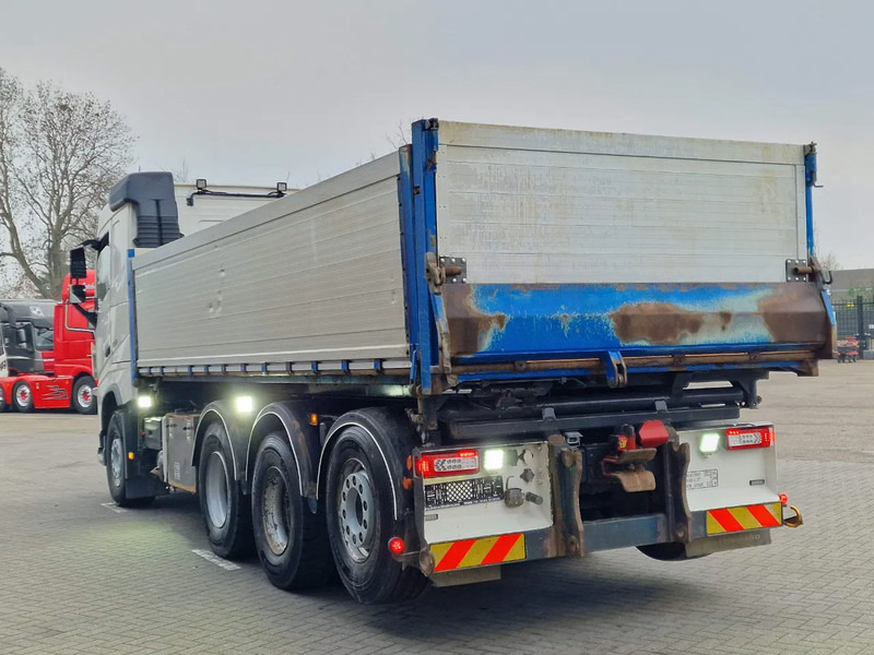 قلابات Volvo FH 13.500 8x4*4 - Kipper 2 seiten kipper - Full air - Steering axle - Euro 6 - I shift: صور 7 قلابات Volvo FH 13.500 8x4*4 - Kipper 2 seiten kipper - Full air - Steering axle - Euro 6 - I shift: صور 7