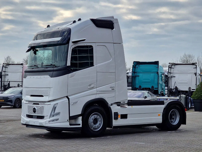 Volvo FH 13.500 Aero Globetrotter XL 4x2 - I Save - I parkcool - 2x tank - Mirror cams - شاحنة جرار: صور 3 Volvo FH 13.500 Aero Globetrotter XL 4x2 - I Save - I parkcool - 2x tank - Mirror cams - شاحنة جرار: صور 3