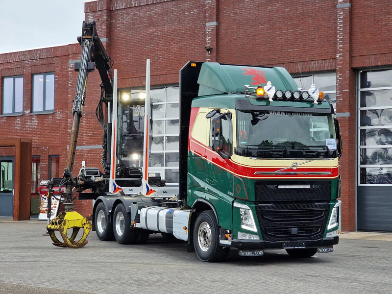 Volvo FH 13.540 6x4 - HIAB / Loglift F125Z 80 Crane - Krane - Grua year 2019 - شاحنة قطع الأشجار, شاحنة كرين: صور 2 Volvo FH 13.540 6x4 - HIAB / Loglift F125Z 80 Crane - Krane - Grua year 2019 - شاحنة قطع الأشجار, شاحنة كرين: صور 2