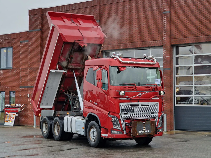Volvo FH 16.750 6x4 Tipper - Retarder - HUB reduction - Full air - قلابات: صور 1 Volvo FH 16.750 6x4 Tipper - Retarder - HUB reduction - Full air - قلابات: صور 1