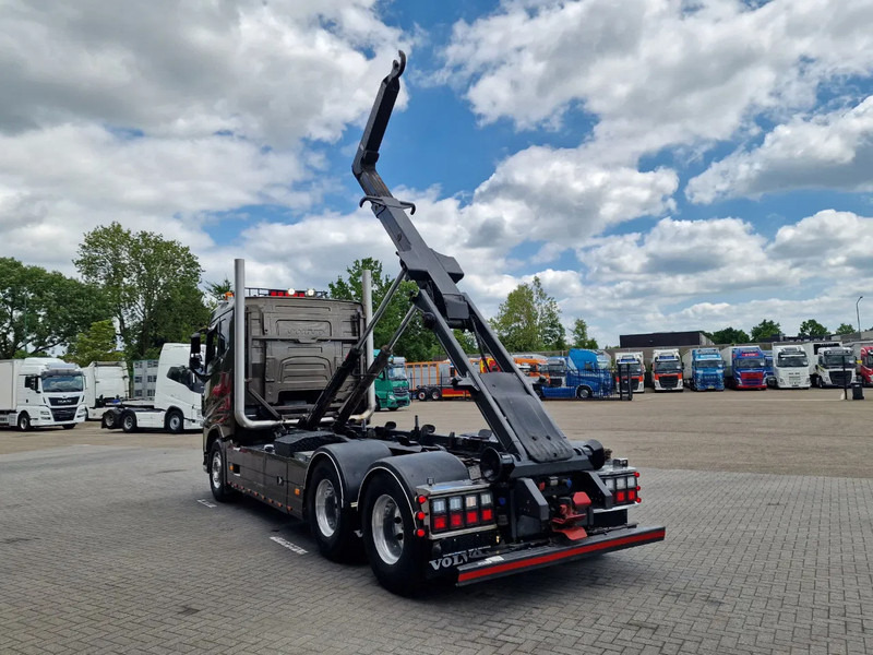 Volvo FH 500 6x4 Hooklift 21t / full airsuspension / retarder / alcoa wheels / standing exhaust / special interieur - شاحنة ذات الخطاف: صور 5 Volvo FH 500 6x4 Hooklift 21t / full airsuspension / retarder / alcoa wheels / standing exhaust / special interieur - شاحنة ذات الخطاف: صور 5