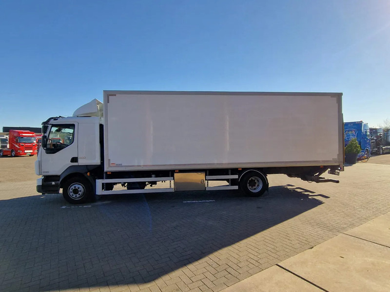 Volvo FL 250 4x2 Box truck, loading lift, 12T - بصندوق مغلق شاحنة: صور 4 Volvo FL 250 4x2 Box truck, loading lift, 12T - بصندوق مغلق شاحنة: صور 4
