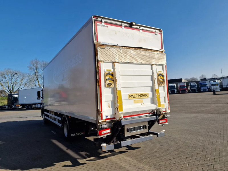 Volvo FM 330 4x2 - Carrier MT 18 Frigo - Loadlift - Full air - Sleepercab - مبردة شاحنة: صور 5 Volvo FM 330 4x2 - Carrier MT 18 Frigo - Loadlift - Full air - Sleepercab - مبردة شاحنة: صور 5