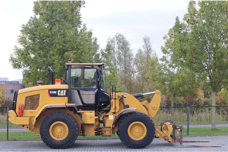 Caterpillar 938 M | 2X BUCKET | JIB | FORKS | BSS | GOOD CONDITION - اللودر بعجل: صور 4 Caterpillar 938 M | 2X BUCKET | JIB | FORKS | BSS | GOOD CONDITION - اللودر بعجل: صور 4
