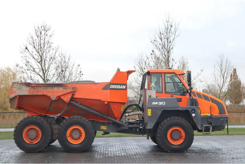 Doosan DA 30 | TAILGATE | AIRCO | GOOD CONDITION - شاحنة مفصلية: صور 4 Doosan DA 30 | TAILGATE | AIRCO | GOOD CONDITION - شاحنة مفصلية: صور 4
