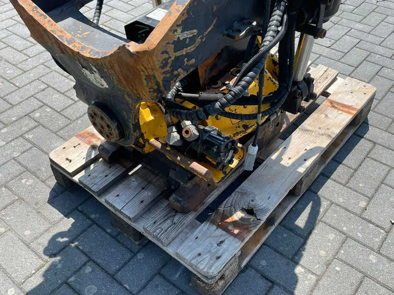 مُلحق الحفار الدوار - آلات البناء Engcon EC226 | S70 | TILT ROTATOR | ROTOTILT: صور 14