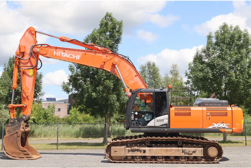 Hitachi ZX350LC-6 | GOOD UNDERCARRIAGE | BUCKET | HAMMERLINES - حفارات زحافة: صور 1 Hitachi ZX350LC-6 | GOOD UNDERCARRIAGE | BUCKET | HAMMERLINES - حفارات زحافة: صور 1