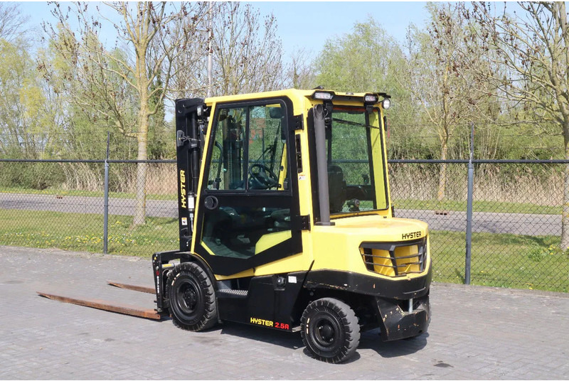 Hyster H2.5 A | BOOM SUSPENSION | SIDESHIFT | FORK EXTENTIONS | FORK POSITIONERS - رافعة شوكية ديزل: صور 3 Hyster H2.5 A | BOOM SUSPENSION | SIDESHIFT | FORK EXTENTIONS | FORK POSITIONERS - رافعة شوكية ديزل: صور 3