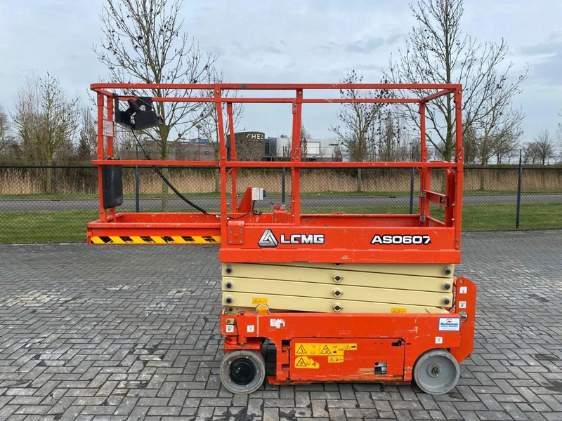 LGMG AS0607E | 7.8 METER | 230 KG | GS-1932 | ES 1932 - رافعات مقصية: صور 4 LGMG AS0607E | 7.8 METER | 230 KG | GS-1932 | ES 1932 - رافعات مقصية: صور 4