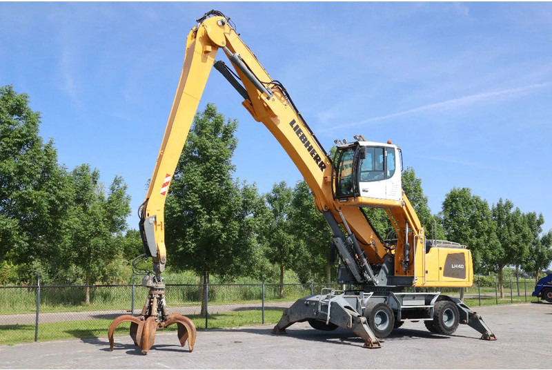Liebherr LH 40 M LITRONIC | GRAB | QUICK COUPLER | 16 METER - حفارة على عجلات: صور 2 Liebherr LH 40 M LITRONIC | GRAB | QUICK COUPLER | 16 METER - حفارة على عجلات: صور 2