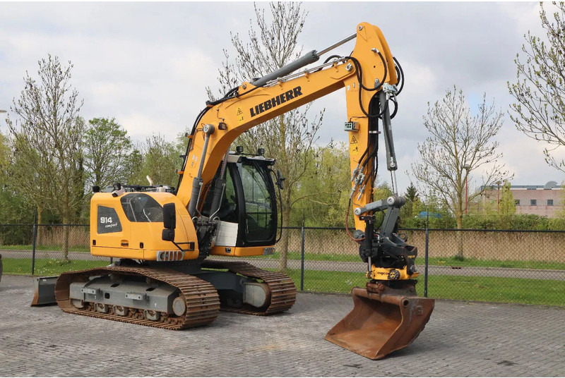 Liebherr R914 COMPACT S | ROTOTILT | 3X BUCKET | DOZERBLADE - حفارات زحافة: صور 5 Liebherr R914 COMPACT S | ROTOTILT | 3X BUCKET | DOZERBLADE - حفارات زحافة: صور 5