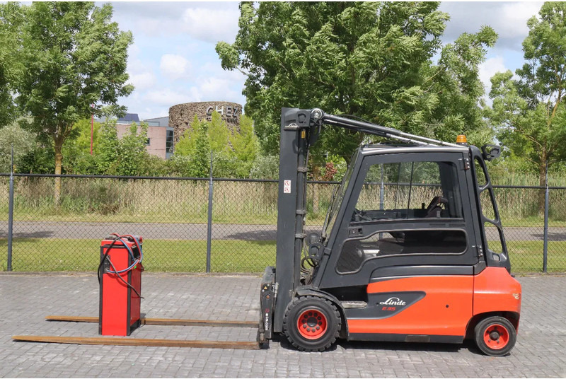 Linde E35 L-01 | DUPLEX | SIDESHIFT | POSITIONERS | LOW HOURS - رافعة شوكية كهربائية: صور 1 Linde E35 L-01 | DUPLEX | SIDESHIFT | POSITIONERS | LOW HOURS - رافعة شوكية كهربائية: صور 1