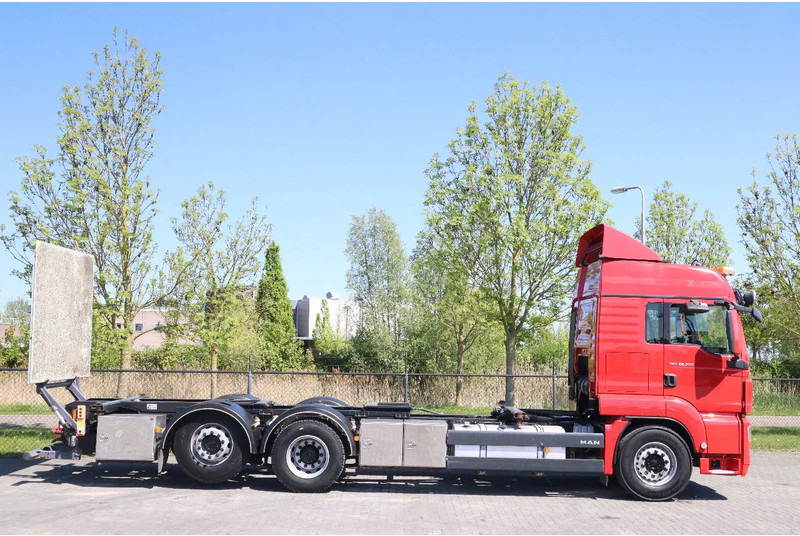 MAN TGS 26.360 | 6X2 | BDF | ONLY 80.000 KM! | EURO 5 - الشاسيه شاحنة: صور 3 MAN TGS 26.360 | 6X2 | BDF | ONLY 80.000 KM! | EURO 5 - الشاسيه شاحنة: صور 3