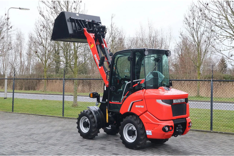 Manitou MLA 3-25 H | BUCKET | QUICK COUPLER | NEW UNUSED - اللودر بعجل: صور 3 Manitou MLA 3-25 H | BUCKET | QUICK COUPLER | NEW UNUSED - اللودر بعجل: صور 3