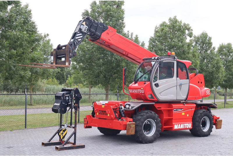 Manitou MRT 2150 + S2 | REMOTE | FORKS | 3-TON WINCH - رافعة تلسكوبية: صور 2 Manitou MRT 2150 + S2 | REMOTE | FORKS | 3-TON WINCH - رافعة تلسكوبية: صور 2