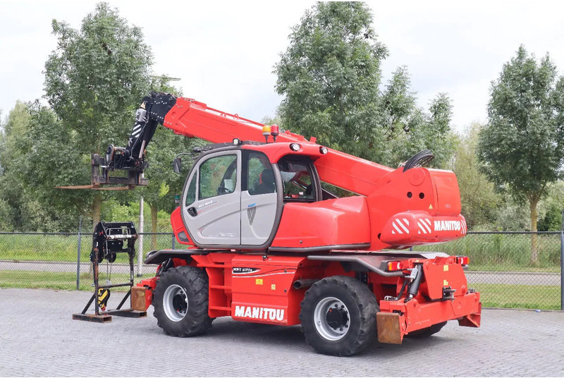 Manitou MRT 2150 + S2 | REMOTE | FORKS | 3-TON WINCH - رافعة تلسكوبية: صور 3 Manitou MRT 2150 + S2 | REMOTE | FORKS | 3-TON WINCH - رافعة تلسكوبية: صور 3