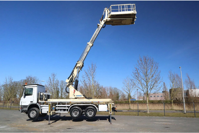 Mercedes-Benz Actros 2636 6X4 | TUNNEL PLATFORM | REMOTE DRIVING - شاحنة كرين: صور 3 Mercedes-Benz Actros 2636 6X4 | TUNNEL PLATFORM | REMOTE DRIVING - شاحنة كرين: صور 3
