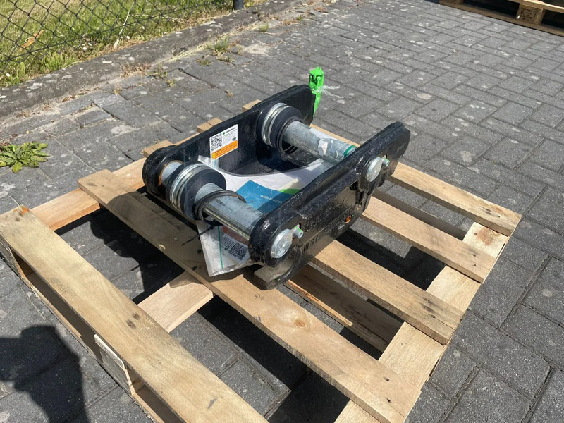 STEELWRIST QC S40 FPL | QUICK COUPLER | 2 - 6 TON | NEW / UNUSED - ماكينة القص الهيدروليكي - آلات البناء: صور 3 STEELWRIST QC S40 FPL | QUICK COUPLER | 2 - 6 TON | NEW / UNUSED - ماكينة القص الهيدروليكي - آلات البناء: صور 3