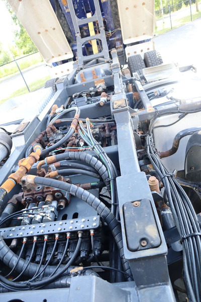 قلابات Scania R580 V8 | FULL STEEL | BIG AXLES | RETARDER | EURO 6: صور 10