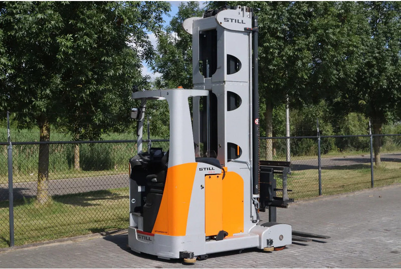 Still GX-X | REACHTRUCK | ROTATING FORKS | 4.5 METER | TRIPLEX - شاحنة مناولة: صور 5 Still GX-X | REACHTRUCK | ROTATING FORKS | 4.5 METER | TRIPLEX - شاحنة مناولة: صور 5