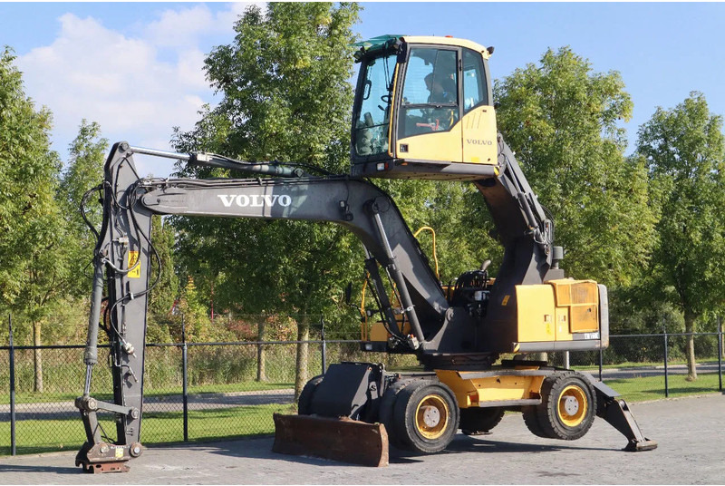 Volvo EW160C | EW 160 C | LIFT CAB | DOZERBLADE | QUICK COUPLER - حفارة على عجلات: صور 2 Volvo EW160C | EW 160 C | LIFT CAB | DOZERBLADE | QUICK COUPLER - حفارة على عجلات: صور 2