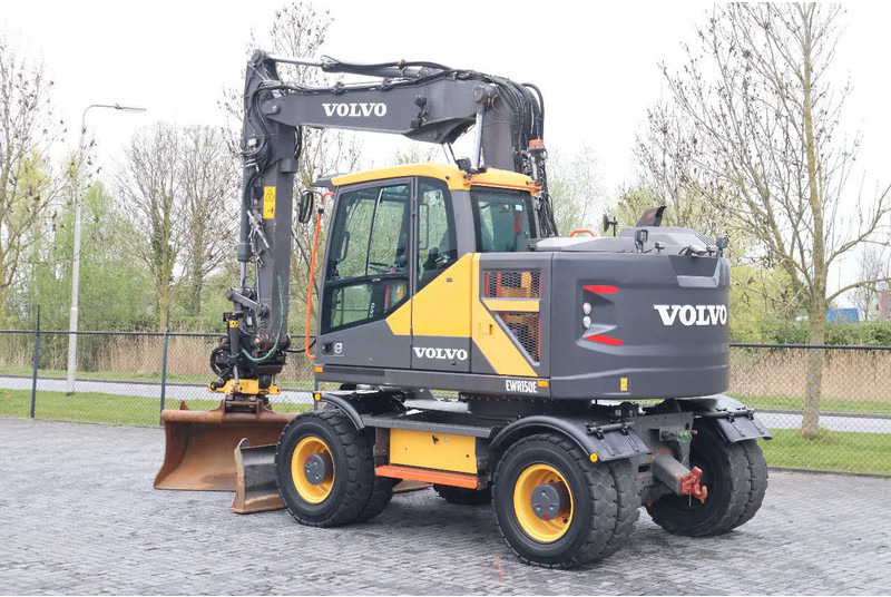 Volvo EWR 150 E | ROTOTILT | BUCKET | TRAILER HYDR - حفارة على عجلات: صور 3 Volvo EWR 150 E | ROTOTILT | BUCKET | TRAILER HYDR - حفارة على عجلات: صور 3