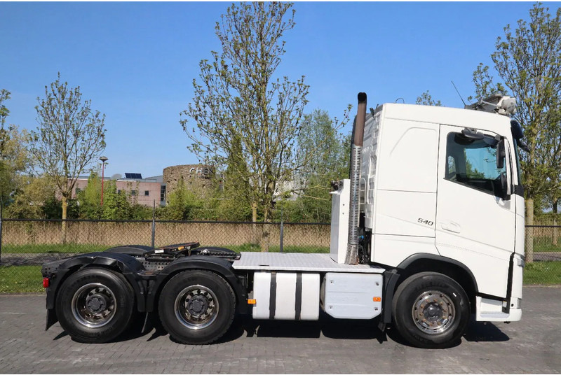 Volvo FH 13.540 6X4 | TANDEM LIFT | RETARDER | BIG AXLES | HYDR. | EURO 6 - شاحنة جرار: صور 4 Volvo FH 13.540 6X4 | TANDEM LIFT | RETARDER | BIG AXLES | HYDR. | EURO 6 - شاحنة جرار: صور 4