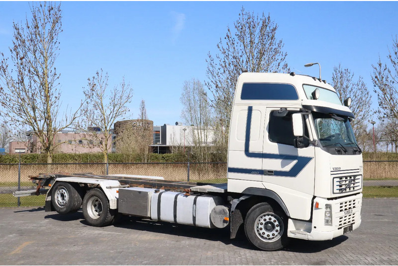 Volvo FH 460 | 6X2 | MANUAL | BDF | RETARDER | EURO 3 - شاحنات الحاويات/ جسم علوي قابل للتغيير شاحنة: صور 3 Volvo FH 460 | 6X2 | MANUAL | BDF | RETARDER | EURO 3 - شاحنات الحاويات/ جسم علوي قابل للتغيير شاحنة: صور 3