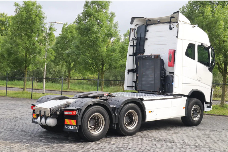 Volvo FH 540 | 6X4 - 6X2 | TANDEMLIFT | 70 TON | HYDR | RETARDER - شاحنة جرار: صور 5 Volvo FH 540 | 6X4 - 6X2 | TANDEMLIFT | 70 TON | HYDR | RETARDER - شاحنة جرار: صور 5