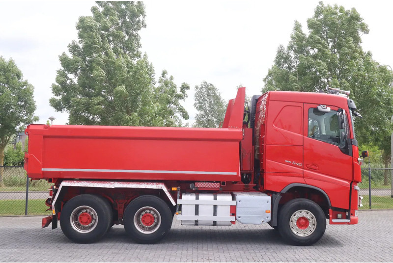 Volvo FH 540 | 6X4 | RETARDER | BIG AXLES | EURO 6 - قلابات: صور 4 Volvo FH 540 | 6X4 | RETARDER | BIG AXLES | EURO 6 - قلابات: صور 4