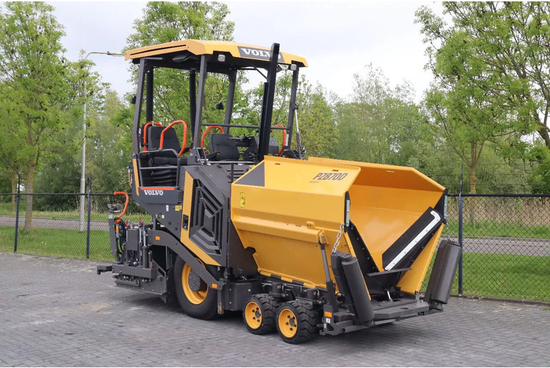 Volvo P2870 D ABG | ASPHALT PAVER | NEW / UNUSED | BOMAG BF300 - آلة أسفلت: صور 5 Volvo P2870 D ABG | ASPHALT PAVER | NEW / UNUSED | BOMAG BF300 - آلة أسفلت: صور 5