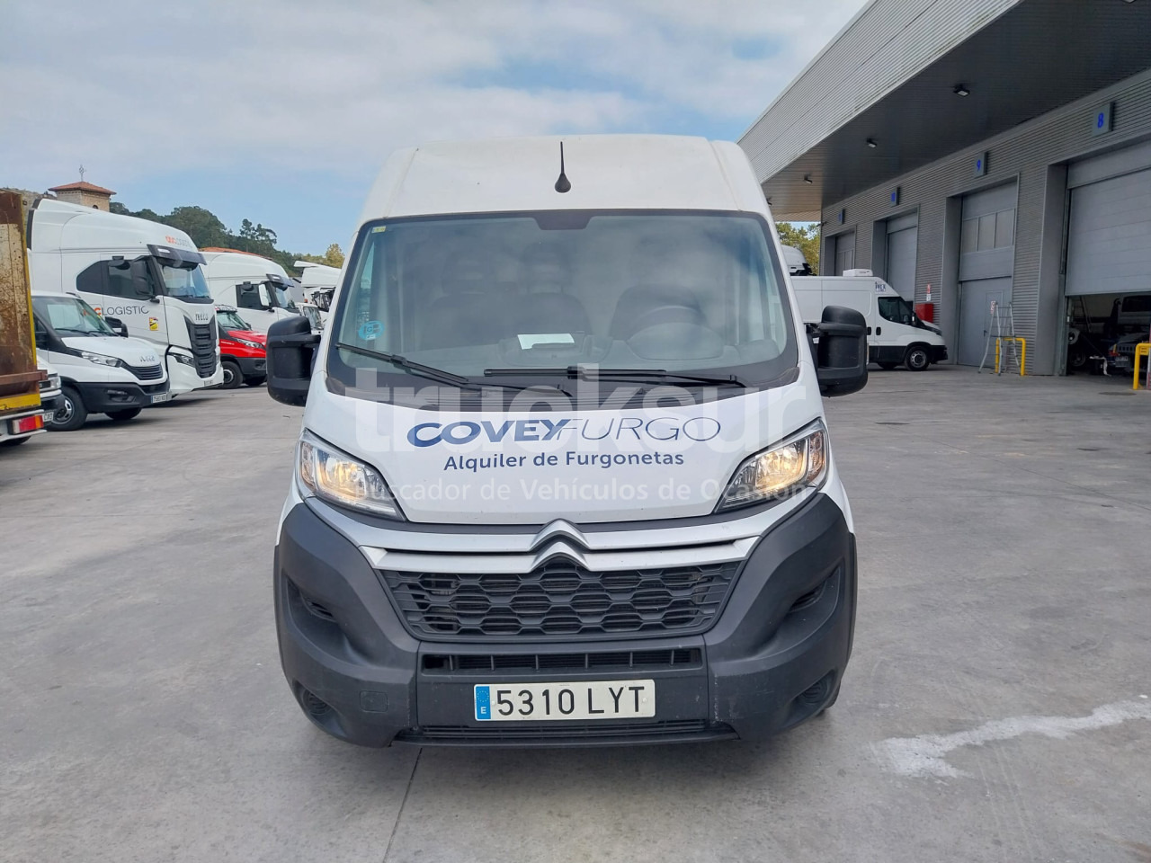 CITROEN 120.35 L3H2 12M3 - الشاحنات الصغيرة صندوق مغلق: صور 2 CITROEN 120.35 L3H2 12M3 - الشاحنات الصغيرة صندوق مغلق: صور 2