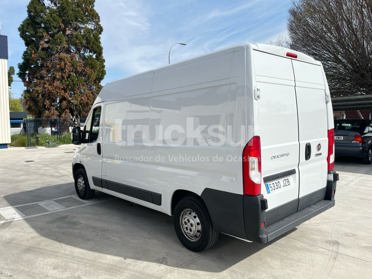 FIAT DUCATO 130.35 - الشاحنات الصغيرة صندوق مغلق: صور 3 FIAT DUCATO 130.35 - الشاحنات الصغيرة صندوق مغلق: صور 3