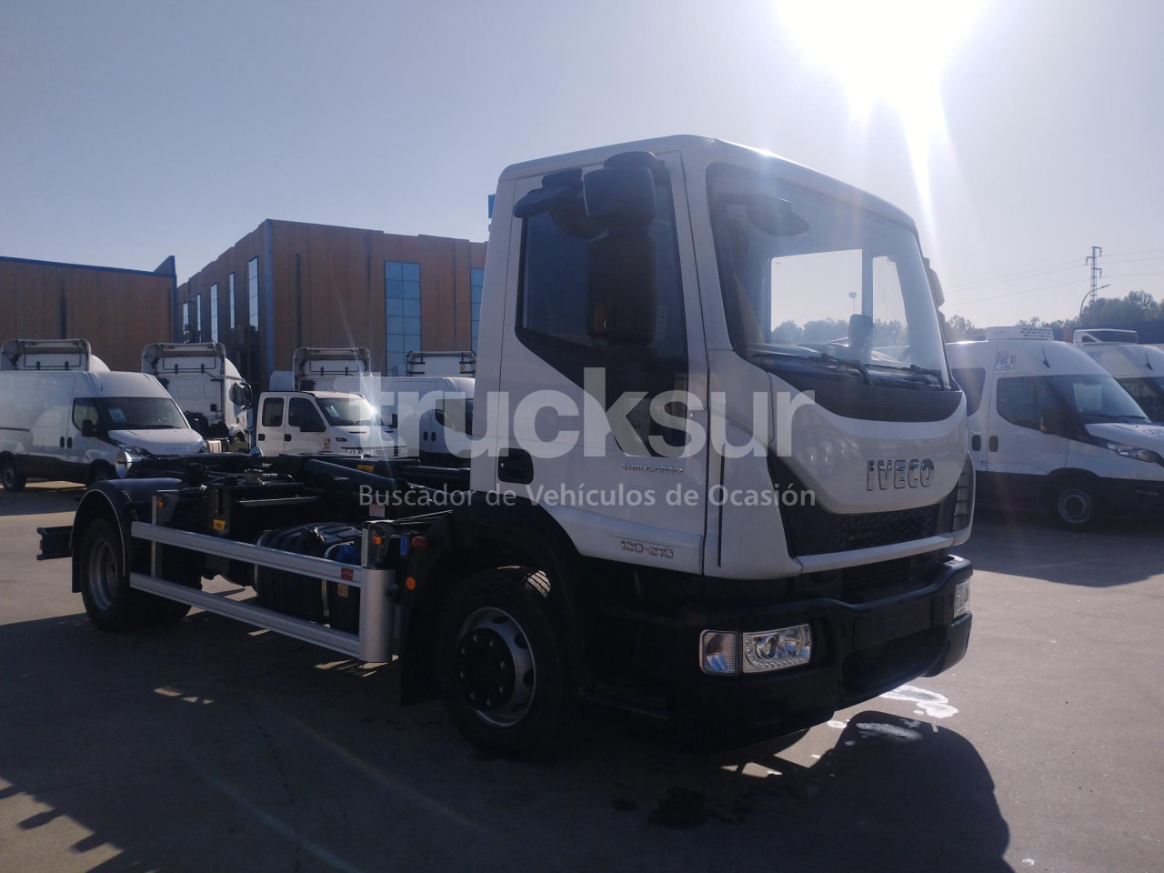 IVECO ML120E21 - شاحنة ذات الخطاف: صور 2 IVECO ML120E21 - شاحنة ذات الخطاف: صور 2