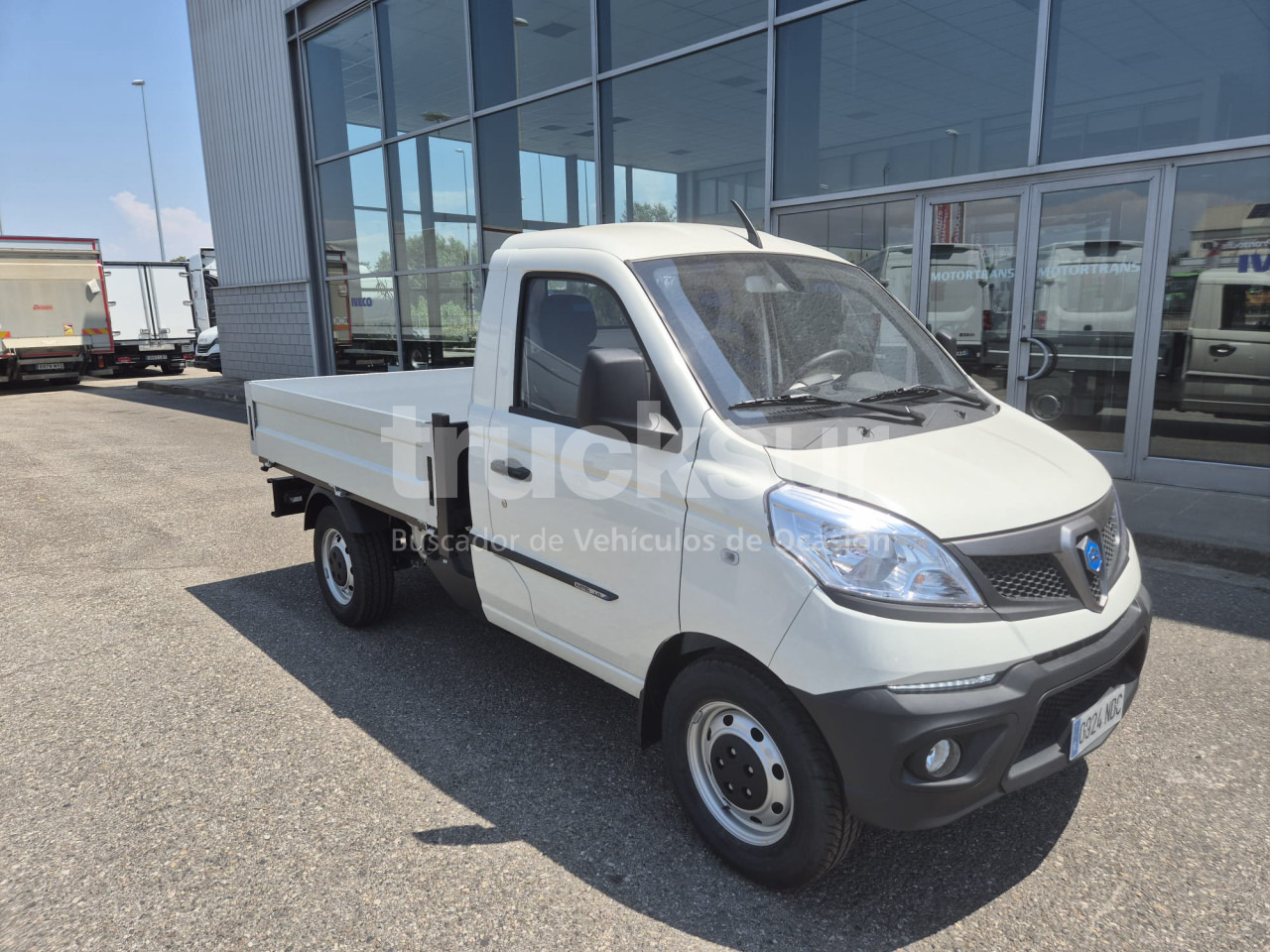 IVECO PIAGGIO PORTER 1.5I LONG RANGE - الشاحنات الصغيرة المسطحة: صور 1 IVECO PIAGGIO PORTER 1.5I LONG RANGE - الشاحنات الصغيرة المسطحة: صور 1