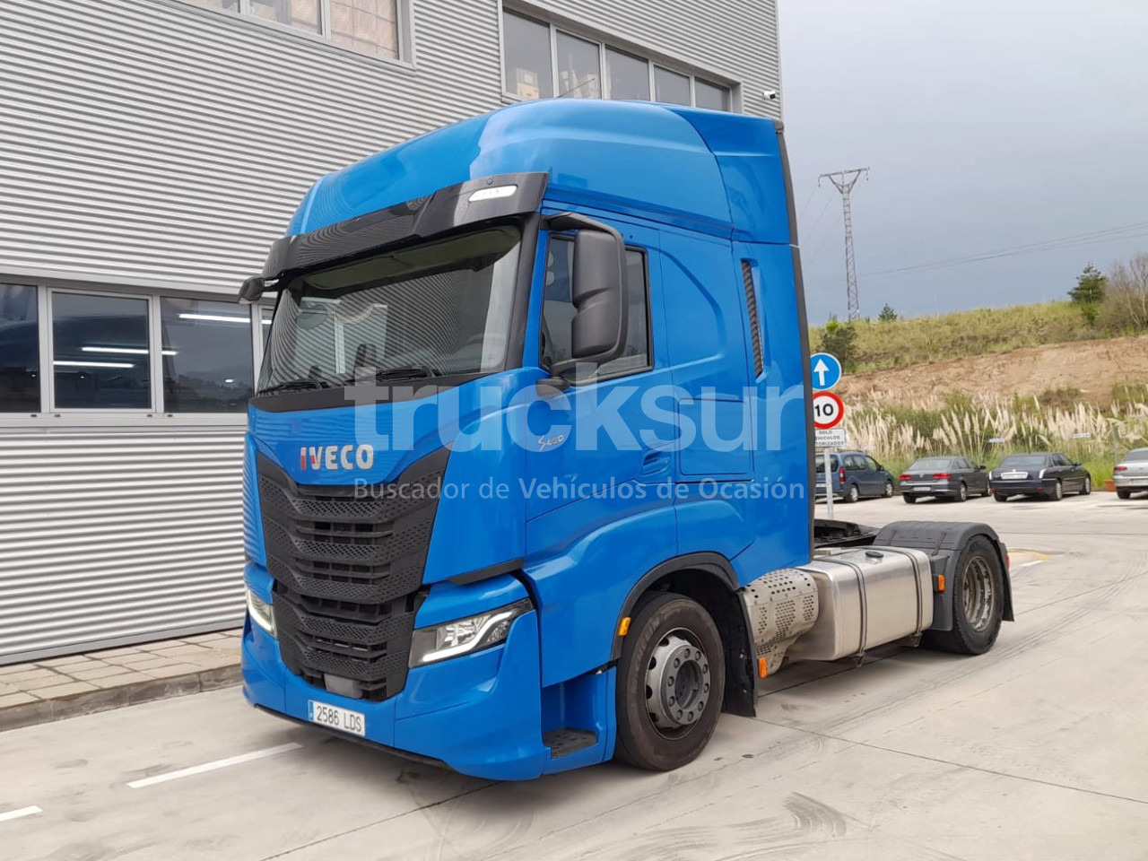 IVECO S-WAY AS440S46T/P - شاحنة جرار: صور 1 IVECO S-WAY AS440S46T/P - شاحنة جرار: صور 1