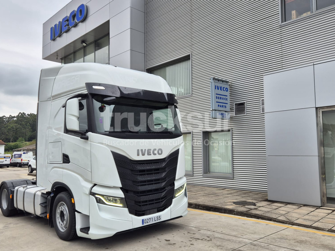 IVECO S-WAY AS440S51T/P - شاحنة جرار: صور 2 IVECO S-WAY AS440S51T/P - شاحنة جرار: صور 2