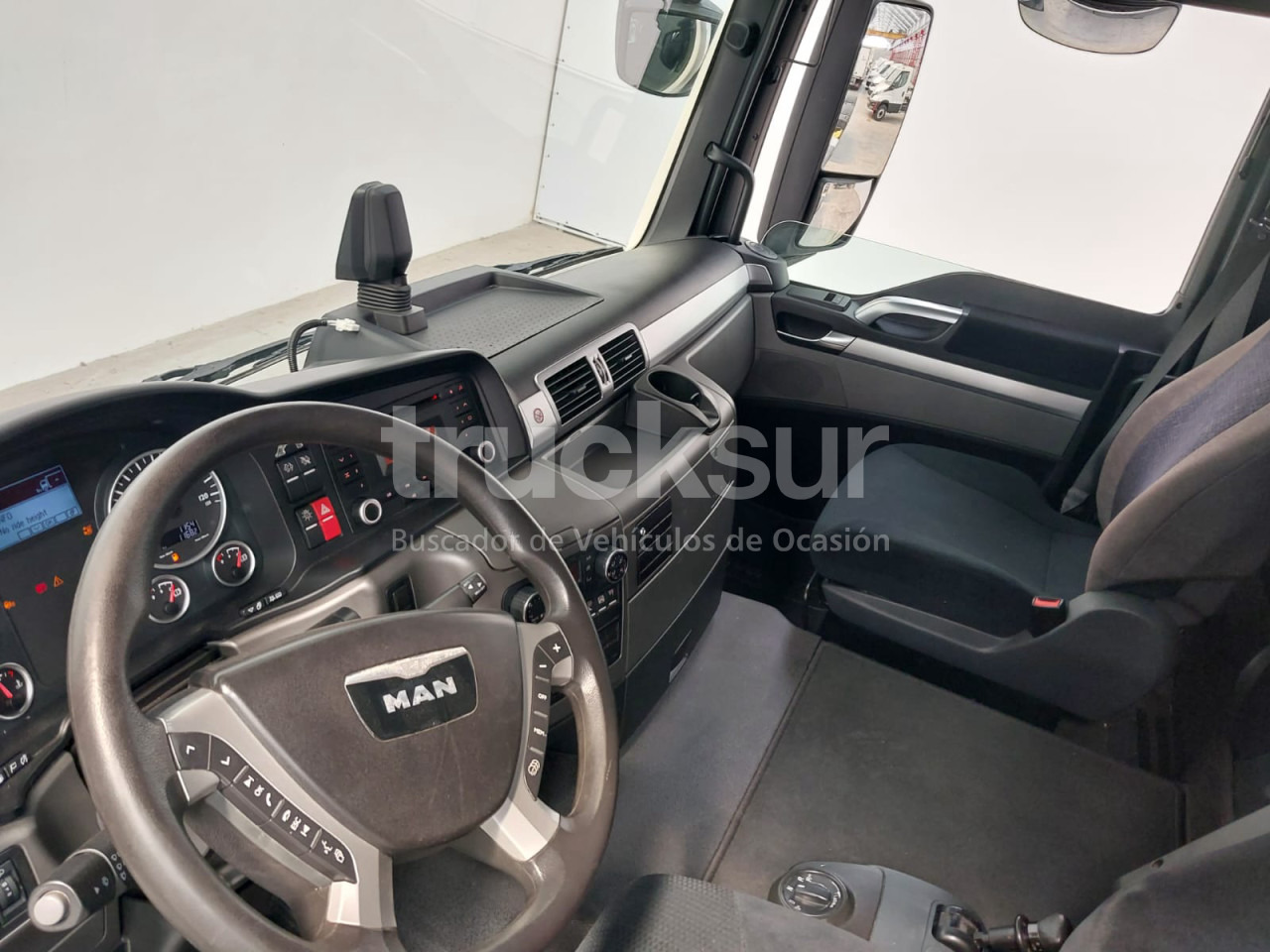 MAN TGS35.400 8X2*6 - الشاسيه شاحنة: صور 5 MAN TGS35.400 8X2*6 - الشاسيه شاحنة: صور 5