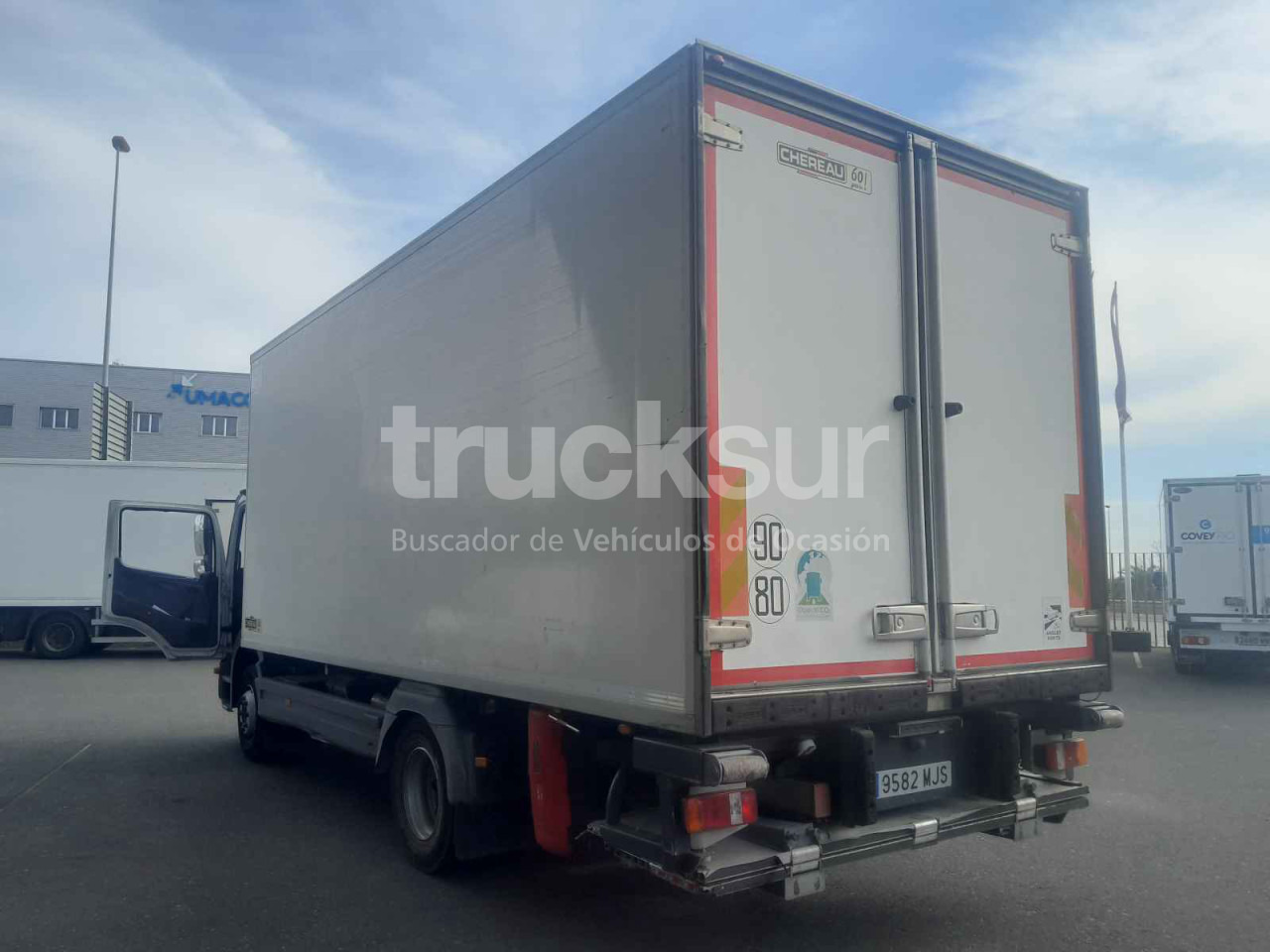 MERCEDES ATEGO FRC - بصندوق مغلق شاحنة: صور 3 MERCEDES ATEGO FRC - بصندوق مغلق شاحنة: صور 3