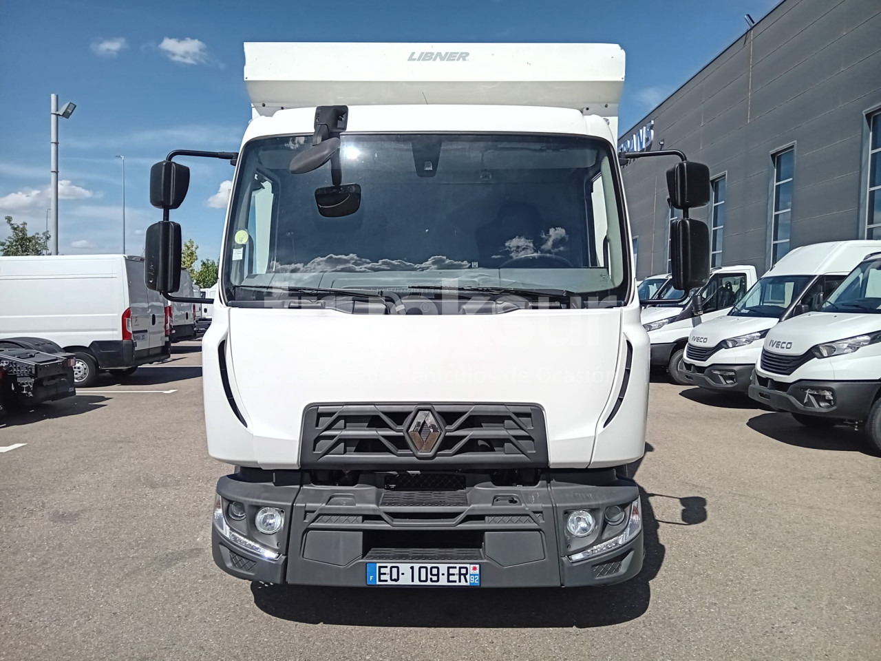 RENAULT D12.210 - بصندوق مغلق شاحنة: صور 3 RENAULT D12.210 - بصندوق مغلق شاحنة: صور 3