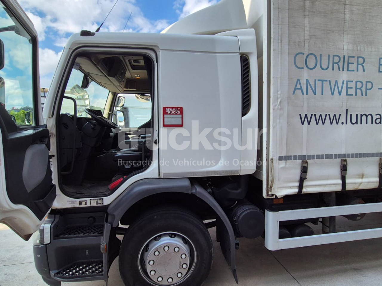 شاحنة ستارة RENAULT D320.26: صور 12