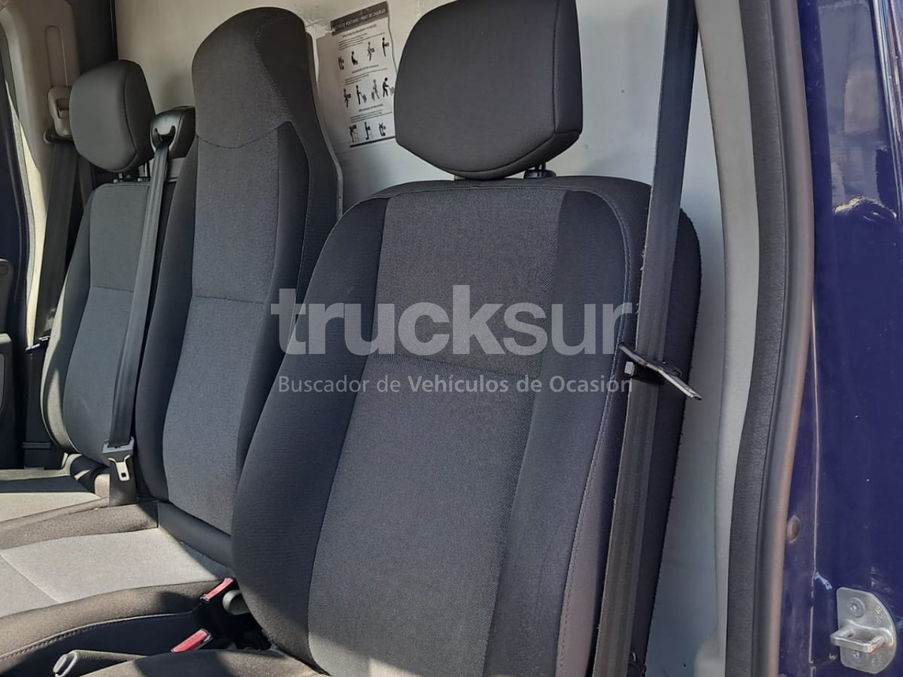 الشاحنات الصغيرة صندوق مغلق RENAULT MASTER 130.35: صور 14